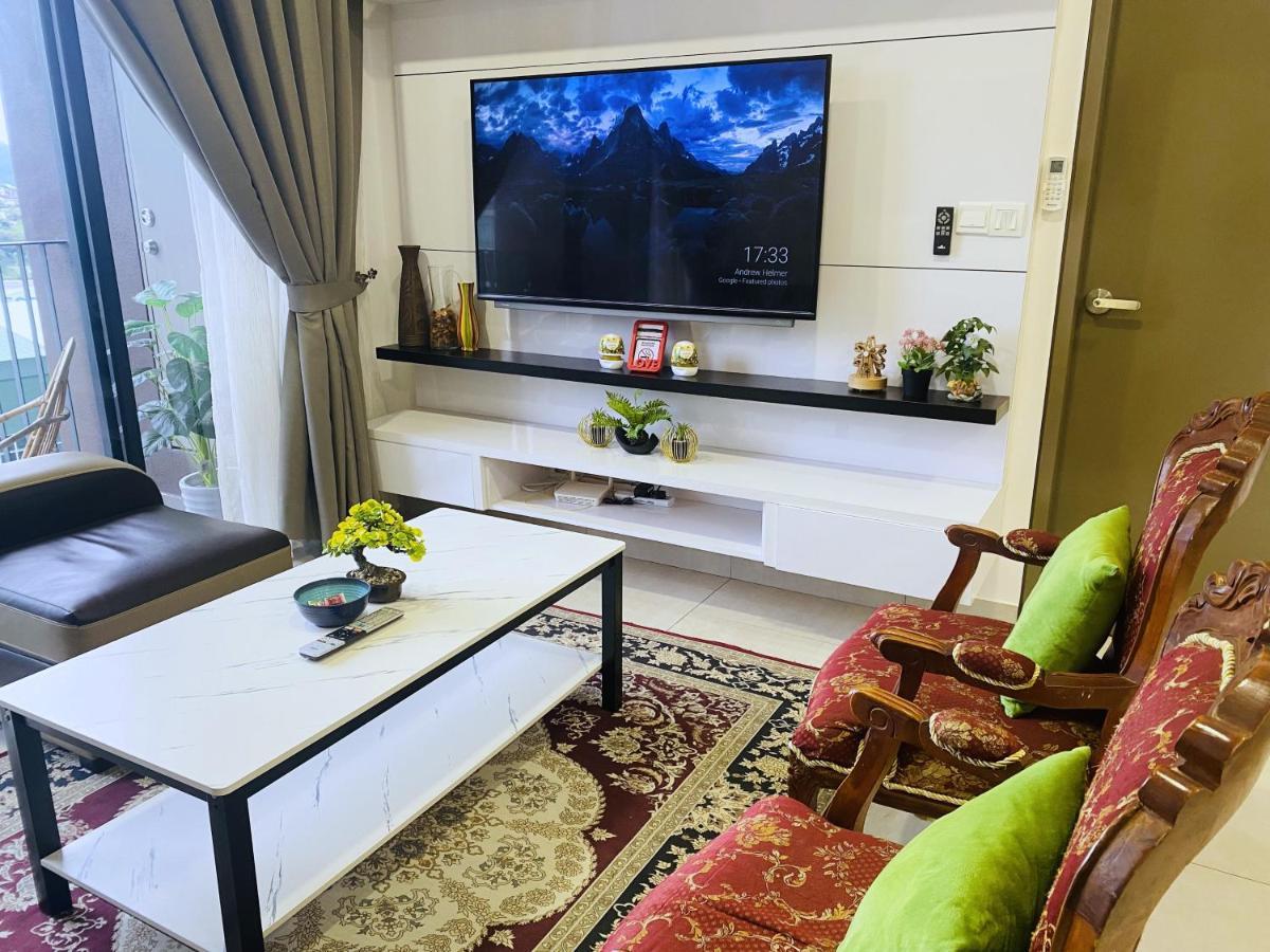 Mines Astetica Lake View Condo Seri Kembangan V1 Ngoại thất bức ảnh